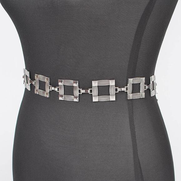 Square Metal Plus Size Chain Belt - Picture 10 of 10